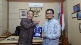 Walikota dan ketua STIE SAK