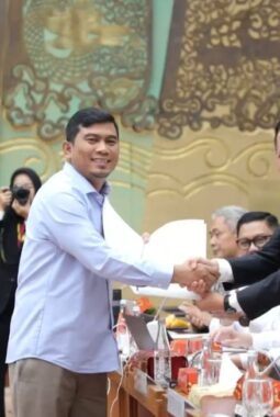 Rocky Candra Soroti Krisis Sampah di Kerinci dan Sungai Penuh, Desak Pemerintah Pusat Turun Tangan