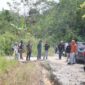 Wawako Azhar Hamzah Tinjau Pembangunan Jalan di Bukit Simancik