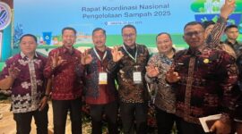 Walikota Sungai Penuh Alfin SH saat menghadiri Rakornas Pengelolaan Sampah Nasional bersama Menteri LHK dan Gubernur Jambi.