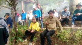 Wako Alfin Gotong Royong di Taman Bunga Puti Snang