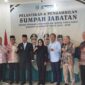 Bupati Kerinci H. Monadi bersama Maya Novefry Handayani dan jajaran usai pelantikan Dewan Pengawas PDAM Tirta Sakti.
