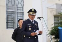 Wawako Sungai Penuh Azhar Hamzah memimpin apel kerja sekaligus peringatan Hari Perhubungan Nasional 2025 di Lapangan Kantor Walikota, Senin (22/9).