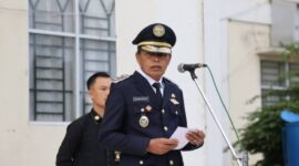 Wawako Sungai Penuh Azhar Hamzah memimpin apel kerja sekaligus peringatan Hari Perhubungan Nasional 2025 di Lapangan Kantor Walikota, Senin (22/9).