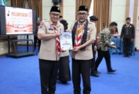 Pelantikan dan Penyerahan Lencana Pancawarsa dari Ketua Kwarda.