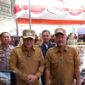 Walikota Sungai Penuh Alfin, SH, didampingi Bupati Kerinci Monadi saat memantau proses pemberkasan PPPK Paruh Waktu di Polres Kerinci.