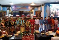 Wali Kota Sungai Penuh Alfin SH bersama Ketua TP PKK Sri Kartini Alfin menghadiri peringatan Hari Jadi ke-67 Kabupaten Kerinci, Minggu (9/11/2025).