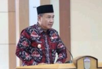 Wali Kota Sungai Penuh Alfin dan Wakil Wali Kota Azhar Hamzah melepas Kafilah MTQ ke-54 Tingkat Provinsi Jambi