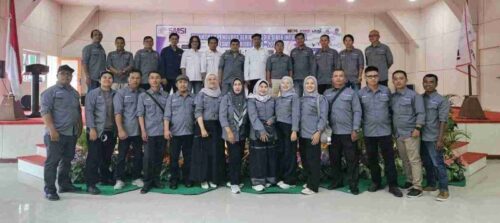 Ketua SMSI Provinsi Jambi Muhtadi Putra Nusa memimpin pelantikan pengurus SMSI Kabupaten Kerinci–Kota Sungai Penuh periode 2025–2028 di Gedung Nasional Kota Sungai Penuh, Sabtu (13/12/2025).