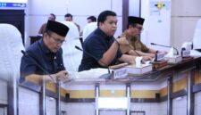 Rapat Bamus DPRD Kota Sungai Penuh membahas jadwal kegiatan 2026 ( foto Humas DPRD Sungai penuh)