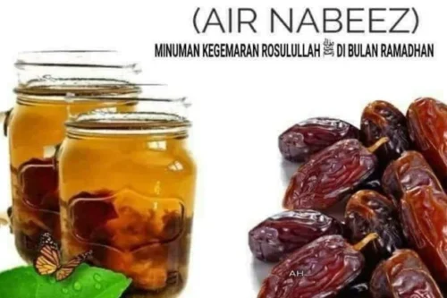 Nabeez, minuman sunnah dari rendaman kurma, membantu menjaga energi dan hidrasi tubuh selama puasa Ramadan.