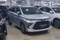 Toyota Avanza generasi lama masih menjadi pilihan di pasar mobil bekas karena harga terjangkau dan biaya perawatan relatif murah.