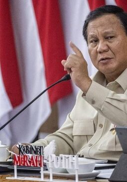 Prabowo Bertemu Mantan Ajudan dan Pengawal di Hambalang