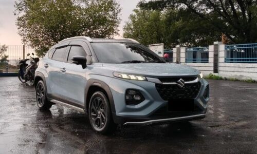 Tampilan Suzuki Fronx 2026 yang mengalami penyesuaian harga per Maret