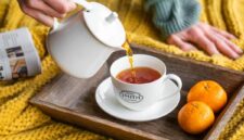 Teh hitam menjadi alternatif minuman berkafein yang membantu meningkatkan energi dan fokus secara lebih stabil.