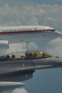 Prabowo Dapat Pengawalan F16 Menuju Magelang