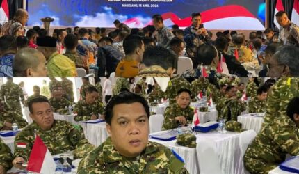 Hutri Randa saat mengikuti retret KPPD Ketua DPRD se-Indonesia di Akmil Magelang