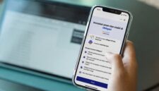 Masyarakat mulai mengatur strategi keuangan dan investasi untuk menghadapi tekanan inflasi dan ketidakpastian ekonomi global.