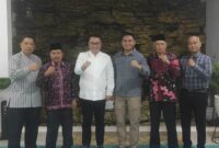 Wali Kota Alfin bersama Wakil Wali Kota Azhar Hamzah menyambut kunjungan Dandenpom II/2 Jambi Kolonel Cpm Deka Piro Sandira di Rumah Dinas Wali Kota Sungai Penuh.