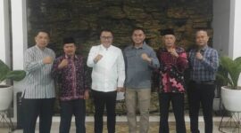 Wali Kota Alfin bersama Wakil Wali Kota Azhar Hamzah menyambut kunjungan Dandenpom II/2 Jambi Kolonel Cpm Deka Piro Sandira di Rumah Dinas Wali Kota Sungai Penuh.