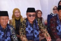 Wali Kota Sungai Penuh, Alfin, bersama jajaran pemerintah dan tokoh adat menghadiri Kenduri Sko Karang Setio TAP di Kecamatan Koto Baru.