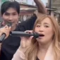 Penghasilan Fantastis Pinkan Mambo dari Live TikTok di Jalanan. (Foto: Instagram/TikTok Pinkan Mambo)