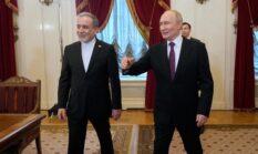 Rusia Dukung Iran, Putin Soroti Keberanian Rakyatnya