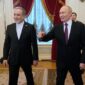 Vladimir Putin menerima kunjungan Menteri Luar Negeri Iran Abbas Araghchi dan membahas dukungan Rusia terhadap Iran di tengah konflik dengan AS dan Israel