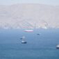 Sejumlah kapal tanker Iran berlayar di kawasan Selat Hormuz di tengah klaim keberhasilan menembus blokade laut Amerika Serikat.