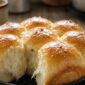 Roti sobek teflon tanpa oven dengan tekstur lembut dan fluffy, cocok untuk camilan atau jualan rumahan
