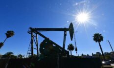 Harga Minyak Dunia Turun Usai Kesepakatan AS Iran