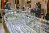Harga emas perhiasan di Raja Emas Indonesia, Hartadinata Abadi, dan Laku Emas terpantau stabil pada 14 Mei 2026.