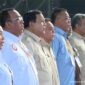 Presiden Prabowo Subianto hadir dalam peringatan Hari Buruh Internasional (May Day) 2026 di Lapangan Monas, Jakarta, didampingi sejumlah pejabat dan disambut antusias oleh massa buruh.