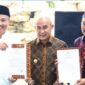 Wali Kota Sungai Penuh bersama Bupati Bungo dan Bupati Kerinci saat membahas pembukaan rute penerbangan Batik Air Muara Bungo–Jakarta, Jumat (29/5).(fhoto :Prokopim Kota Sungai Penuh)