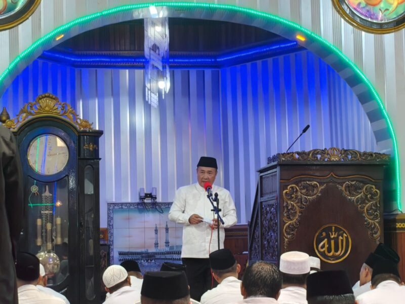 Wali Kota Sungai Penuh Alfin menyampaikan pengumuman bantuan sapi kurban Presiden Prabowo Subianto menjelang Iduladha 2026.