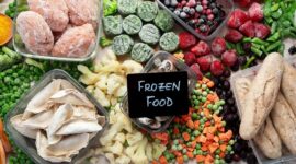Berbagai jenis frozen food mulai dari sayuran, buah, hingga daging yang siap disimpan dan diolah