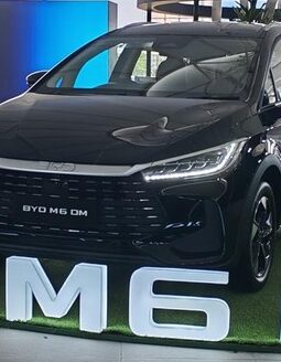 BYD M6 Cross Tantang Efisiensi Motor di Indonesia