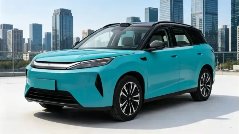 BYD Atto 3 terbaru hadir dengan desain lebih modern serta teknologi canggih seperti DiPilot 300 dan Blade Battery generasi kedua.  (Foto :carnewschina.com)