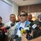 Presiden KSPI Said Iqbal menyampaikan pernyataan kepada media soal potensi PHK akibat relokasi pabrik.(Foto: Liputan6.com/Arief Rachman Hakim)