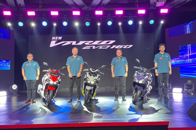 New Honda Vario 160 Evo 2026 hadir dengan desain sporty dan pilihan warna terbaru.(Foto : kompas.com/adityo)
