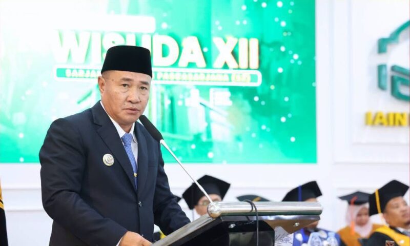 Wako Sungai Penuh Alfin menghadiri dan memberikan sambutan pada Wisuda XII IAIN Kerinci di Aula Digital Perpustakaan IAIN Kerinci, Kamis (18 Juni 2026).