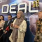 Menkomdigi Meutya Hafid menjelaskan tren penurunan pendanaan inovasi di Asia Tenggara dalam forum Digital Ecosystem Alignment (DEAL) di Jakarta.(Foto: CNN Indonesia/ Loamy Noprizal)