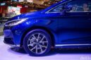 Tampilan BYD M6 sebagai MPV listrik dengan desain modern dan fitur canggih di Indonesia.( Foto: Andhika Prasetia )