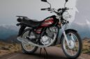 Suzuki Thunder 125 banyak dimanfaatkan sebagai motor untuk usaha bensin eceran karena kapasitas tangki besar.( Foto : Dok.Suzuki )