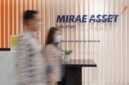 Aktivitas pengunjung di area kantor Mirae Asset Sekuritas Indonesia.(Foto : PT Mirae Asset Sekuritas Indonesia)