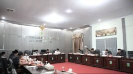 Rapat Bamus DPRD Sungai Penuh bahas agenda persidangan.