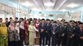 Wakil Ketua I DPRD Kota Sungai Penuh Hardizal menghadiri anjangsana HUT ke-81 RI sekaligus mendukung penyaluran bantuan sosial kepada panti asuhan.