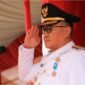Wali Kota Sungai Penuh Alfin memimpin upacara peringatan HUT ke-81 Kemerdekaan RI di Lapangan Merdeka, Senin (17/8/2026).(Foto : Diskominfosta Sungai Penuh)