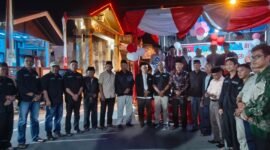 Warga mengikuti puncak HUT ke-81 RI Kelurahan Sungai Penuh.