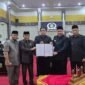 Wali Kota Sungai Penuh Alfin bersama pimpinan DPRD menandatangani Nota Kesepakatan Perubahan KUA dan PPAS Tahun Anggaran 2026.(Foto : Prokopim Kota Sungai Penuh)